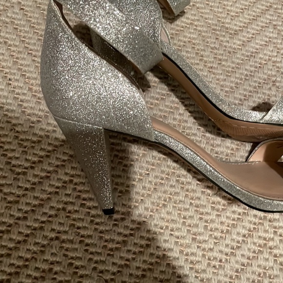 Vince Camuto Sparkly Heels - Picture 12 of 12